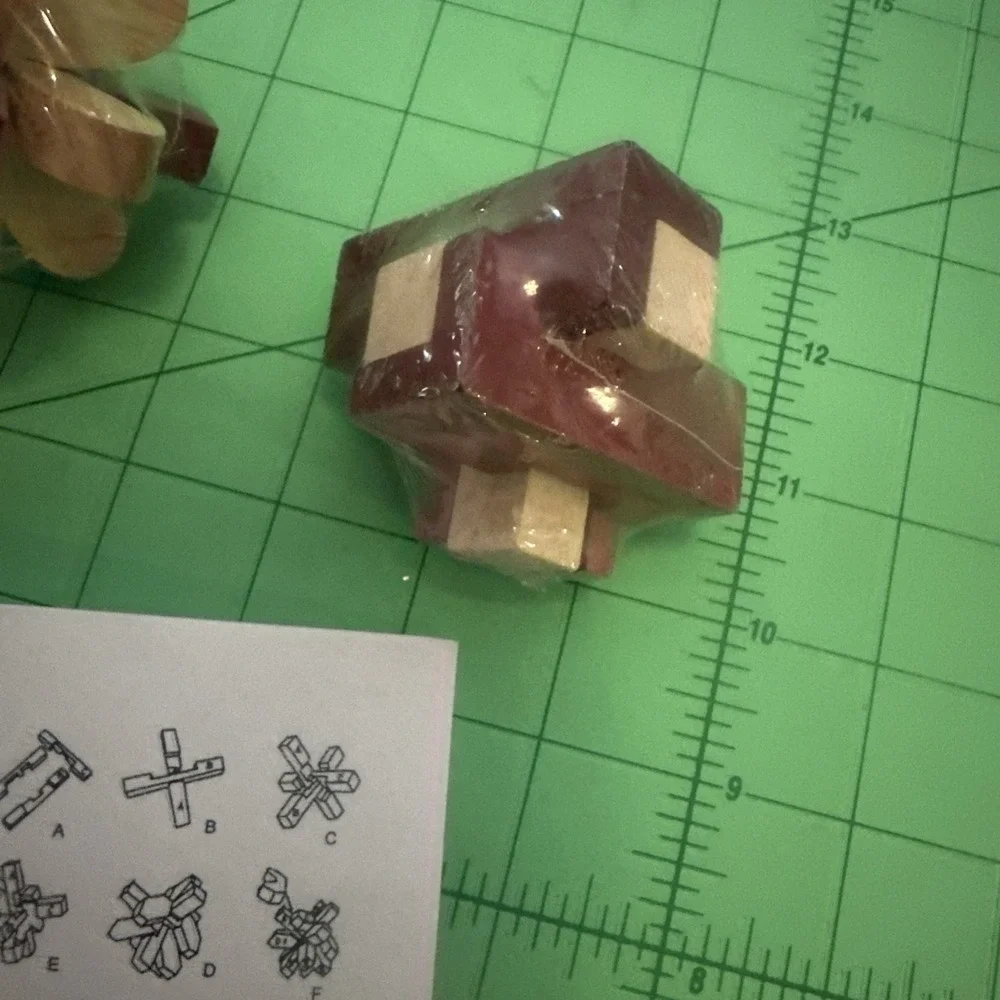 Mind Teaser Puzzles Wooden, NIB‎